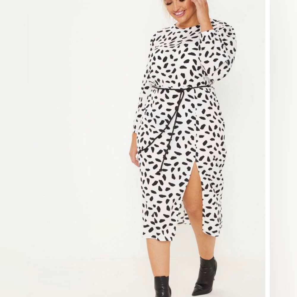 🍁Pretty Little Thing Dalmatian Print Dress